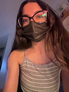 IRIS-GIRL online show from May 2026 11:57:01 PM