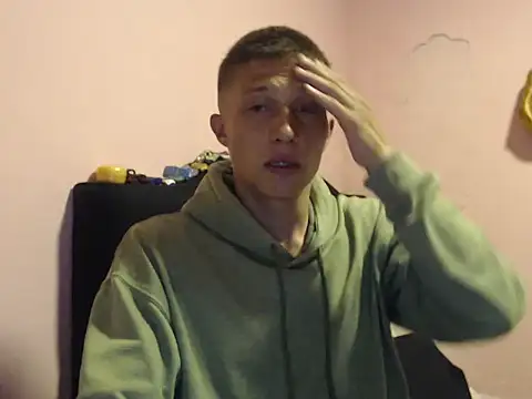 Snapshot of Cronos_Hot_8 chatting on February 2026 12:25:01 PM Cronos Hot 8 online show from February 2026 12:25:01 PM