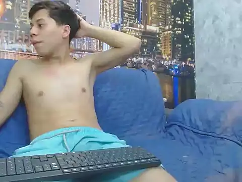 santiago xxxcol online show from February 2026 11:27:02 PM