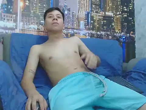 santiago xxxcol online show from February 2026 11:46:01 PM