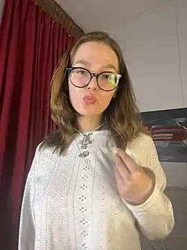 Snapshot of MyKittySayMeow chatting on April 2026 09:20:02 PM MyKittySayMeow online show from April 2026 09:20:02 PM