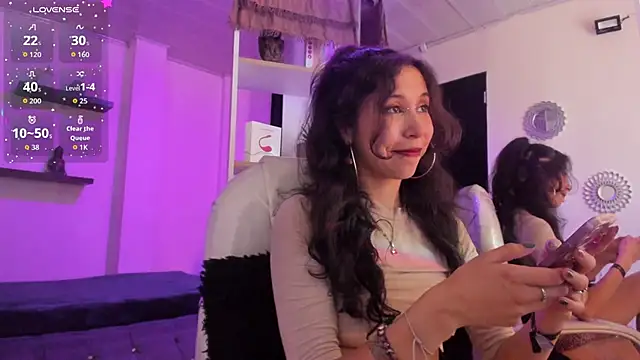 Snapshot of Miniadelf chatting on March 2026 09:10:02 PM Miniadelf online show from March 2026 09:10:02 PM