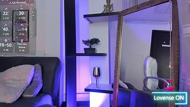 Snapshot of Miniadelf chatting on March 2026 07:48:01 PM Miniadelf online show from March 2026 07:48:01 PM