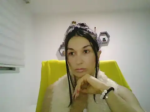 Snapshot of sweetsensations chatting on February 2026 12:40:02 AM sweetsensations online show from February 2026 12:40:02 AM