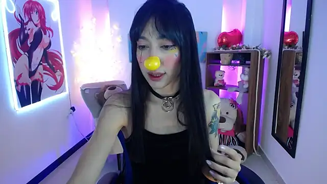 FIORELLA L online show from April 2026 12:06:01 PM