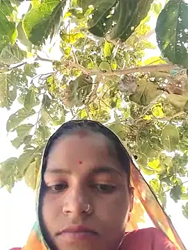 Snapshot of Gungun_thakur chatting on February 2026 07:57:02 AM Gungun thakur online show from February 2026 07:57:02 AM