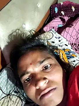 Snapshot of Gungun_thakur chatting on February 2026 11:45:02 PM Gungun thakur online show from February 2026 11:45:02 PM