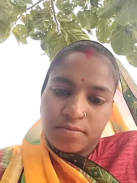 Snapshot of Gungun_thakur chatting on February 2026 08:02:01 AM Gungun thakur online show from February 2026 08:02:01 AM