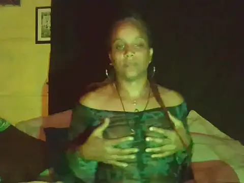 BadGyalGem online show from February 2026 05:12:02 AM