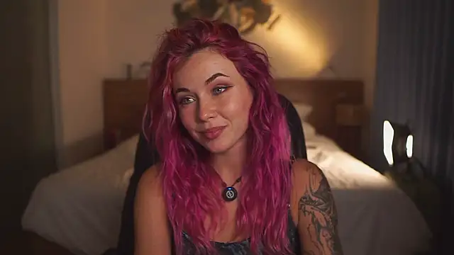 Snapshot of Sarah_Pink chatting on March 2026 02:12:02 PM Sarah Pink online show from March 2026 02:12:02 PM