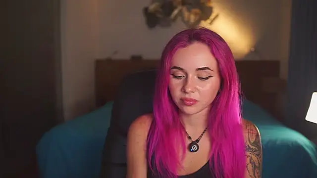 Snapshot of Sarah_Pink chatting on April 2026 02:46:02 PM Sarah Pink online show from April 2026 02:46:02 PM