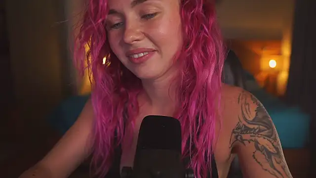 Sarah Pink online show from July 2026 02:01:01 PM