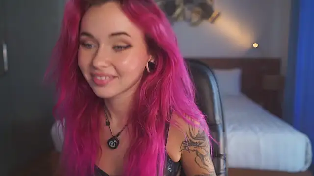 Sarah Pink online show from July 2026 09:18:02 AM