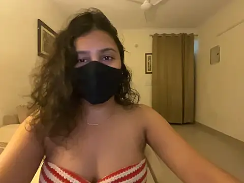 Snapshot of Anna_girl22 chatting on July 2026 07:39:01 PM Anna girl22 online show from July 2026 07:39:01 PM