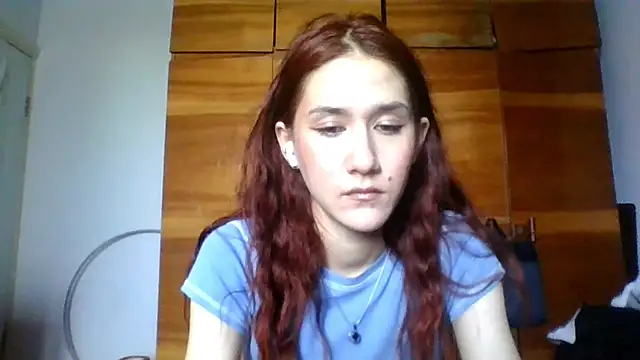 NickiKisinger online show from June 2026 07:11:02 AM