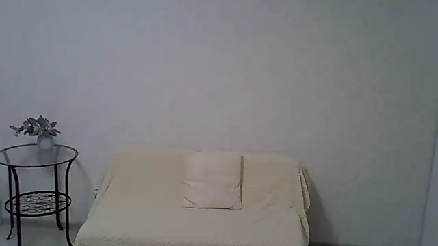 Snapshot of Opaldream chatting on May 2026 10:22:02 PM Opaldream online show from May 2026 10:22:02 PM