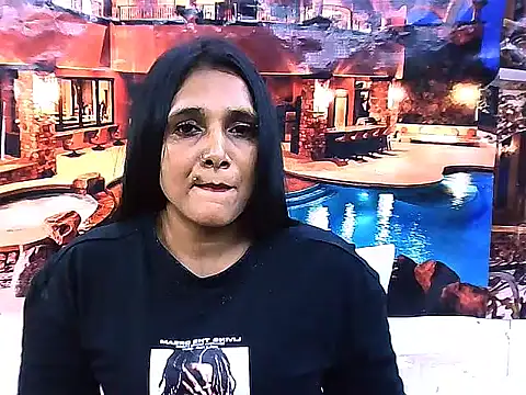 Snapshot of IndianSexyLady20 chatting on April 2026 03:13:01 PM IndianSexyLady20 online show from April 2026 03:13:01 PM