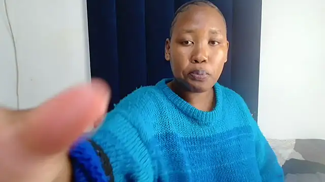 Lissa 27 online show from February 2026 07:01:02 PM