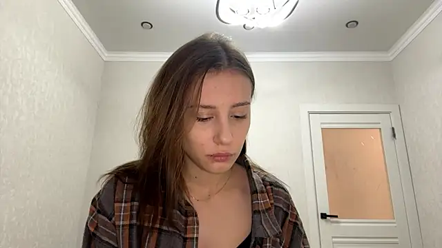 Snapshot of SofiaBlumer chatting on February 2026 03:01:01 PM SofiaBlumer online show from February 2026 03:01:01 PM