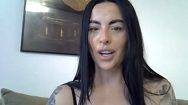 Snapshot of Tilly_Taylor chatting on June 2026 07:37:01 PM Tilly Taylor online show from June 2026 07:37:01 PM