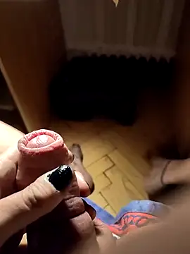 Snapshot of NiceToes43 chatting on April 2026 03:34:02 AM NiceToes43 online show from April 2026 03:34:02 AM