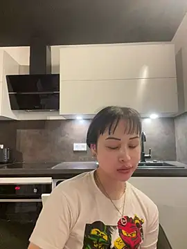 Snapshot of Just-Lilly chatting on July 2026 10:12:01 PM Just-Lilly online show from July 2026 10:12:01 PM