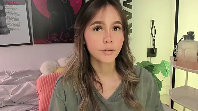 Hey lucy   online show from April 2026 11:16:01 AM