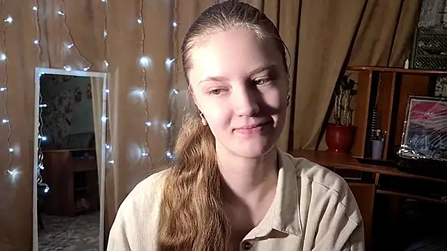 Snapshot of TaliaBerks chatting on February 2026 01:39:02 PM TaliaBerks online show from February 2026 01:39:02 PM