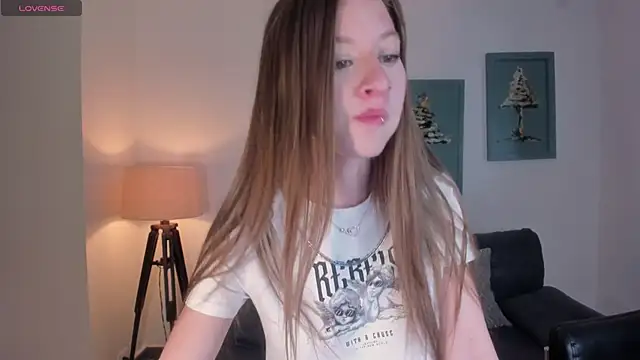 Snapshot of IsabellaMorettiX chatting on May 2026 04:30:02 AM IsabellaMorettiX online show from May 2026 04:30:02 AM