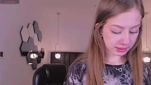 IsabellaMorettiX online show from July 2026 05:22:01 AM