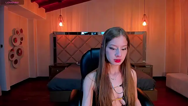 IsabellaMorettiX online show from August 2026 04:22:01 AM