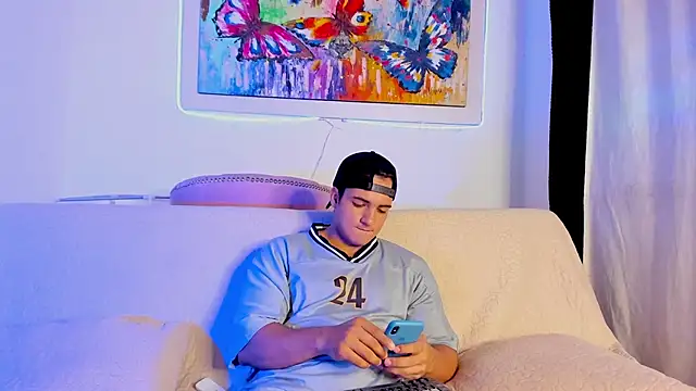 jhon nicolas online show from February 2026 03:47:01 AM