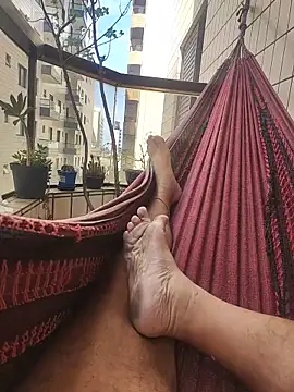 Snapshot of Gordinho_dos_pes chatting on April 2026 04:01:01 PM Gordinho dos pes online show from April 2026 04:01:01 PM