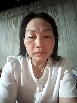 baby 112233 online show from April 2026 09:30:02 PM