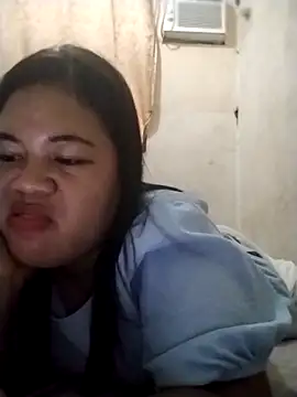 Snapshot of biggbooty15 chatting on February 2026 06:02:02 AM biggbooty15 online show from February 2026 06:02:02 AM