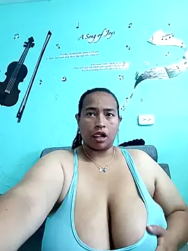 Snapshot of BustySexy_Nataly chatting on April 2026 03:09:02 PM BustySexy Nataly online show from April 2026 03:09:02 PM