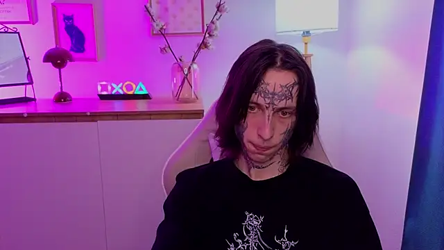 Snapshot of swagamee chatting on April 2026 12:10:01 PM swagamee online show from April 2026 12:10:01 PM