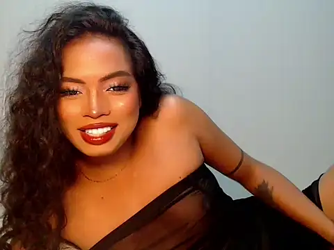 girlyteengrl online show from February 2026 02:43:02 PM