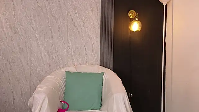 Snapshot of victoriazans chatting on February 2026 04:54:01 AM victoriazans online show from February 2026 04:54:01 AM