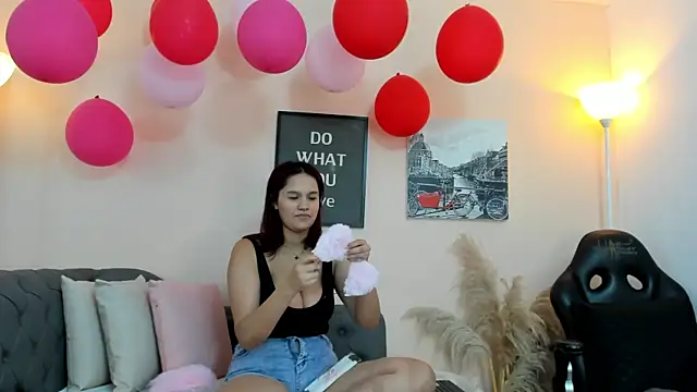 Snapshot of victoriazans chatting on February 2026 03:35:01 AM victoriazans online show from February 2026 03:35:01 AM