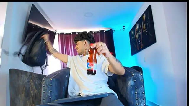 miguel aguirre  online show from February 2026 01:40:02 PM