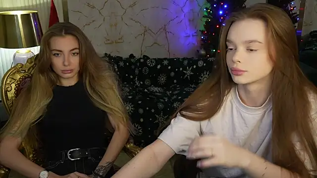 Snapshot of Zlata_Sky chatting on January 2025 07:31:01 PM Zlata Sky online show from January 2025 07:31:01 PM