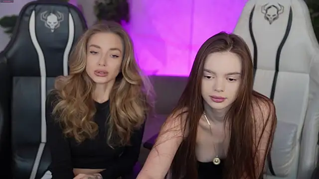 Snapshot of Zlata_Sky chatting on September 2025 02:53:02 PM Zlata Sky online show from September 2025 02:53:02 PM