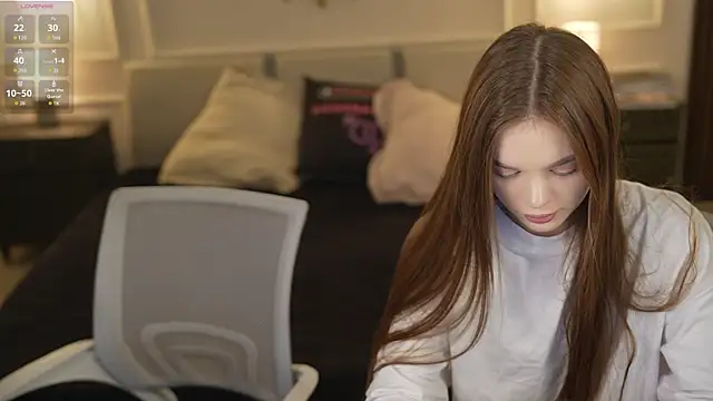 Snapshot of Zlata_Sky chatting on October 2025 06:52:01 PM Zlata Sky online show from October 2025 06:52:01 PM