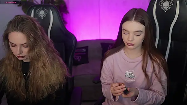 Snapshot of Zlata_Sky chatting on February 2026 07:53:02 PM Zlata Sky online show from February 2026 07:53:02 PM