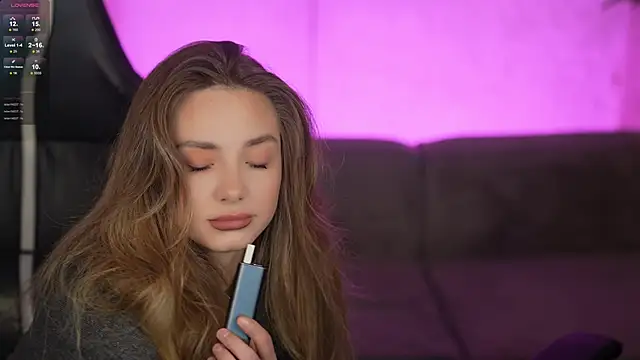 Snapshot of Zlata_Sky chatting on March 2026 03:49:02 PM Zlata Sky online show from March 2026 03:49:02 PM