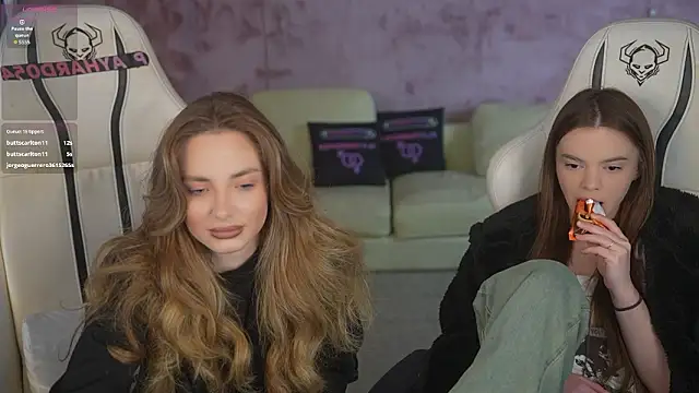 Snapshot of Zlata_Sky chatting on March 2026 07:40:01 PM Zlata Sky online show from March 2026 07:40:01 PM