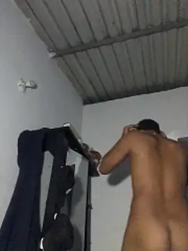  Usher online show from March 2026 11:28:02 AM