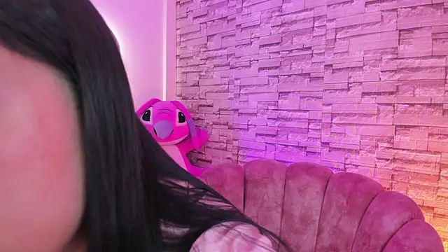 Snapshot of Elarossie chatting on March 2026 01:21:01 AM Elarossie online show from March 2026 01:21:01 AM