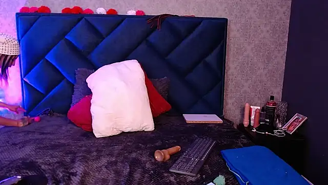 Snapshot of Lia_tomson chatting on March 2026 06:00:01 PM Lia tomson online show from March 2026 06:00:01 PM